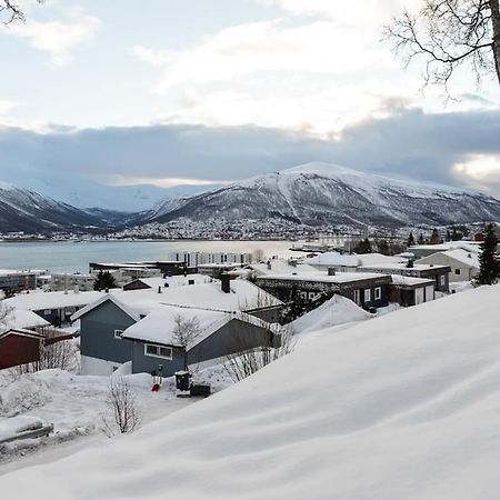 Modern Apartment In The Center Of The Island Tromso Bagian luar foto